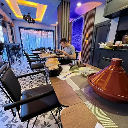 By Samarkand Travel Agency * Istanbulská provincie